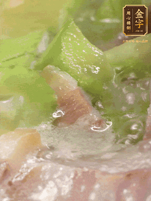 加一點糖、1碗開水煮到絲瓜半透明